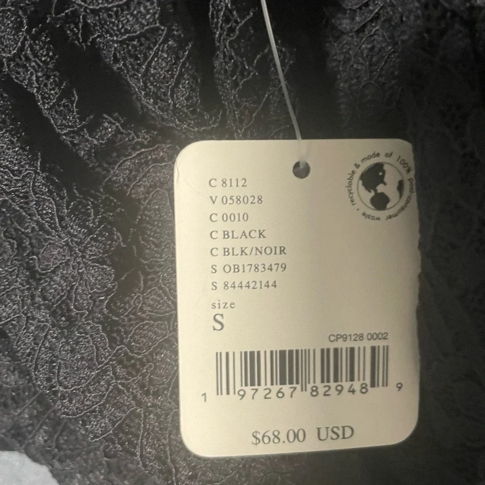 NWT Free People Hold Me Closer Lace Top - Black. Size Small